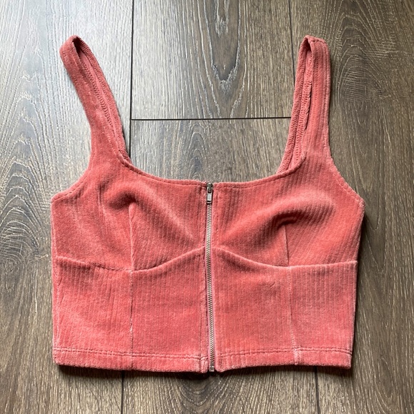 Forever 21 Tops - Pink forever 21 crop top